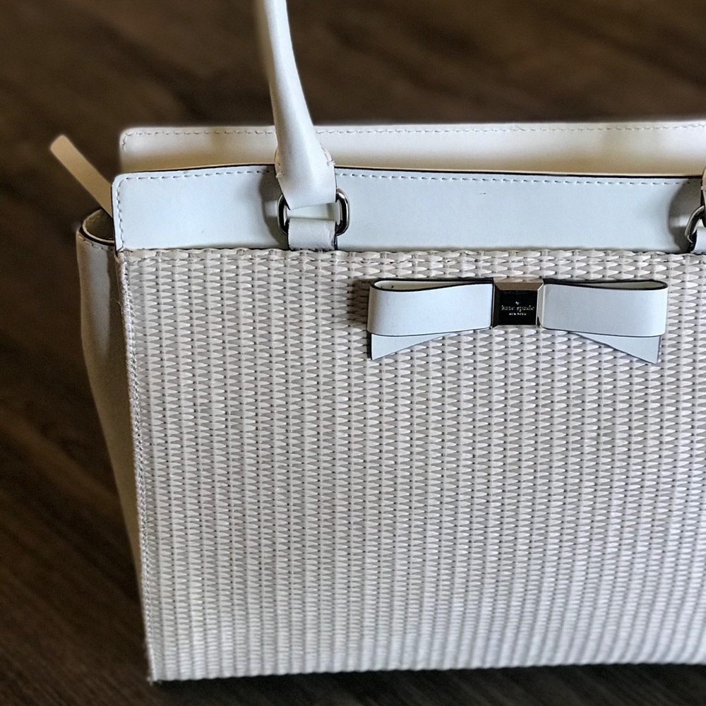 SALE - Adorable Kate Spade ♠️ Bag